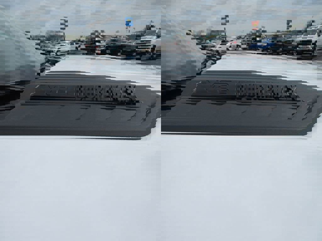 New 2026 Chevrolet Silverado 3500 LT image 9