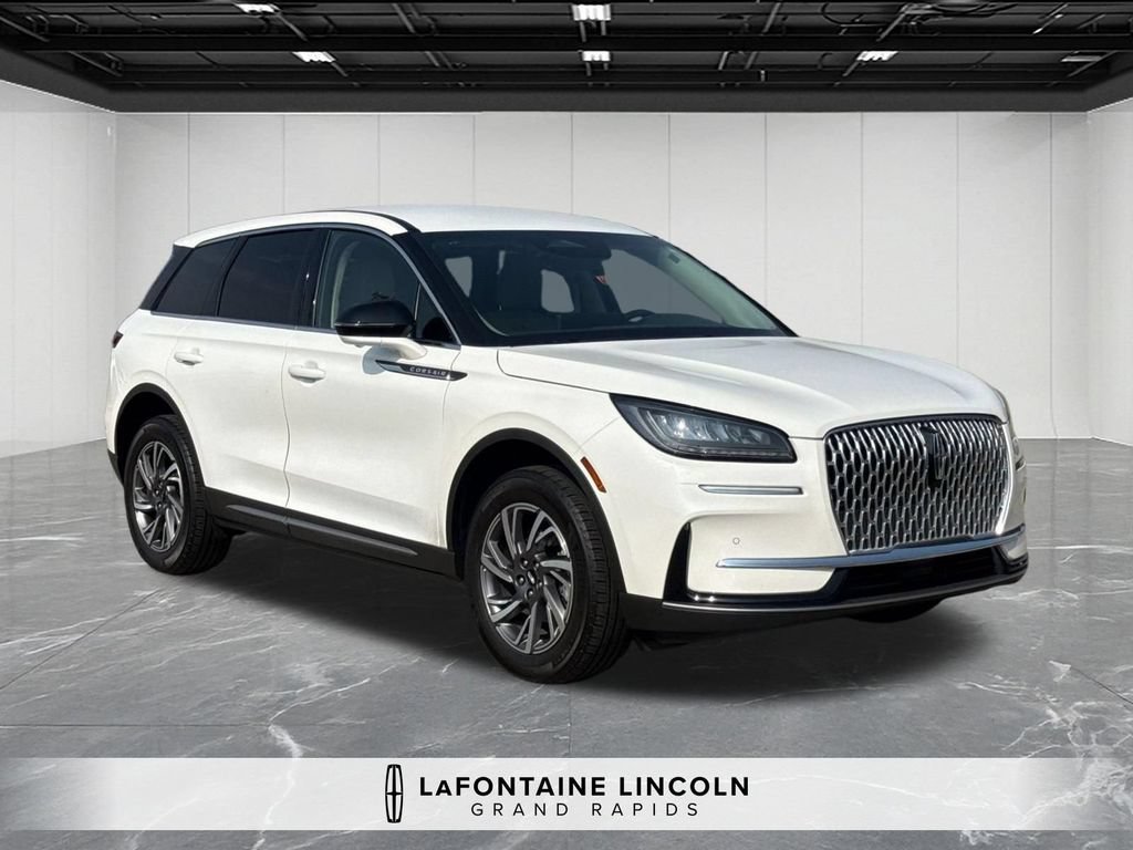 Certified 2024 Lincoln Corsair AWD w/ Equipment Group 101A image 7