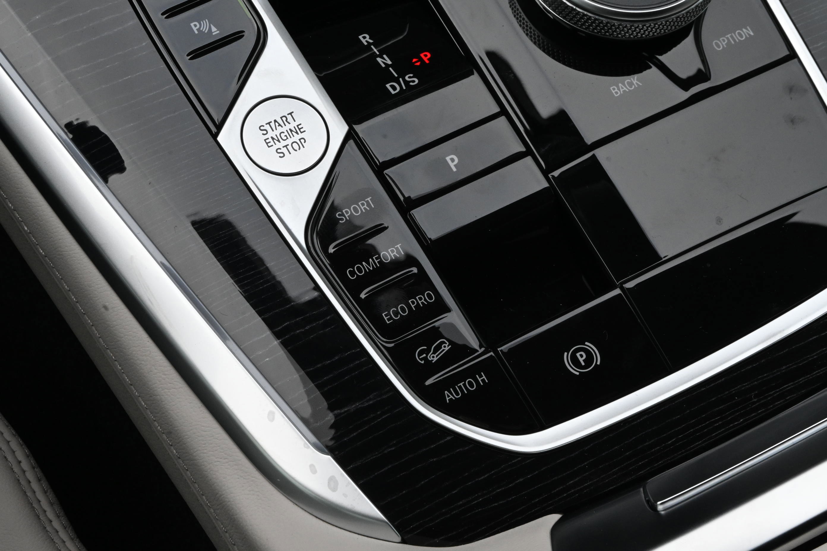 New 2026 BMW X5 xDrive40i AWD/4WD image 18