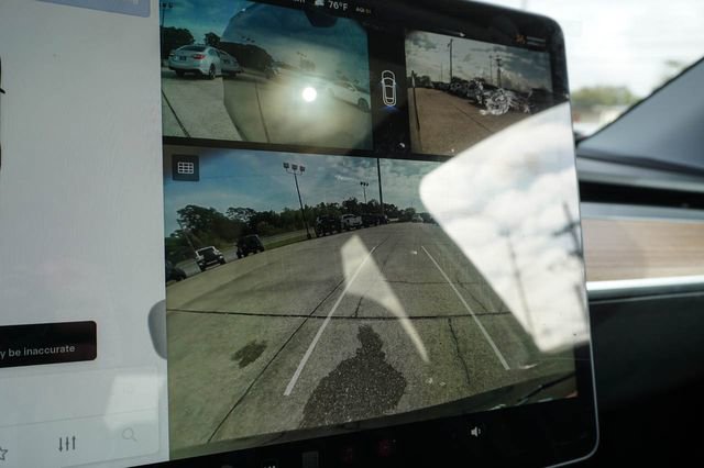 Used 2025 Tesla Model Y Long Range image 23