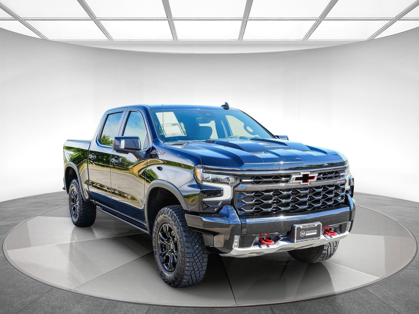 Used 2023 Chevrolet Silverado 1500 ZR2 w/ Technology Package AWD/4WD image 5