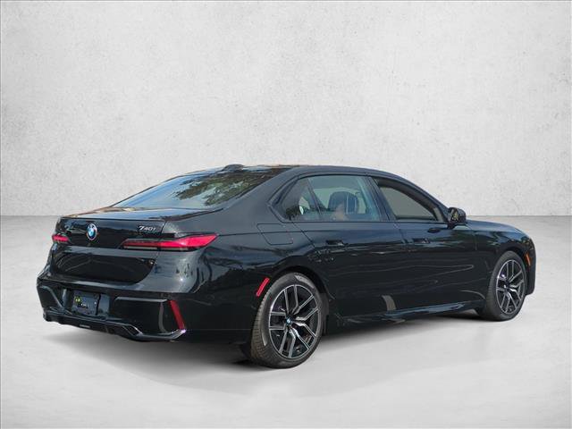 New 2026 BMW 740i image 5
