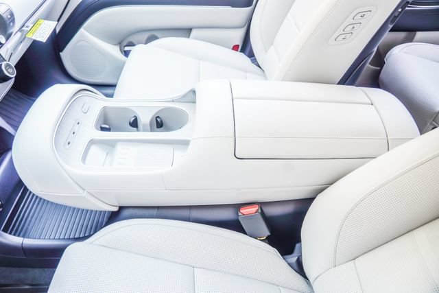 New 2026 Hyundai Palisade Calligraphy FWD image 18