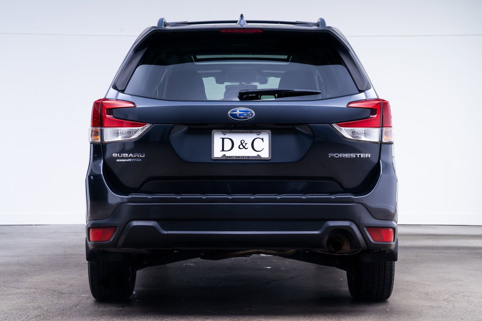 Used 2019 Subaru Forester Premium AWD/4WD image 5