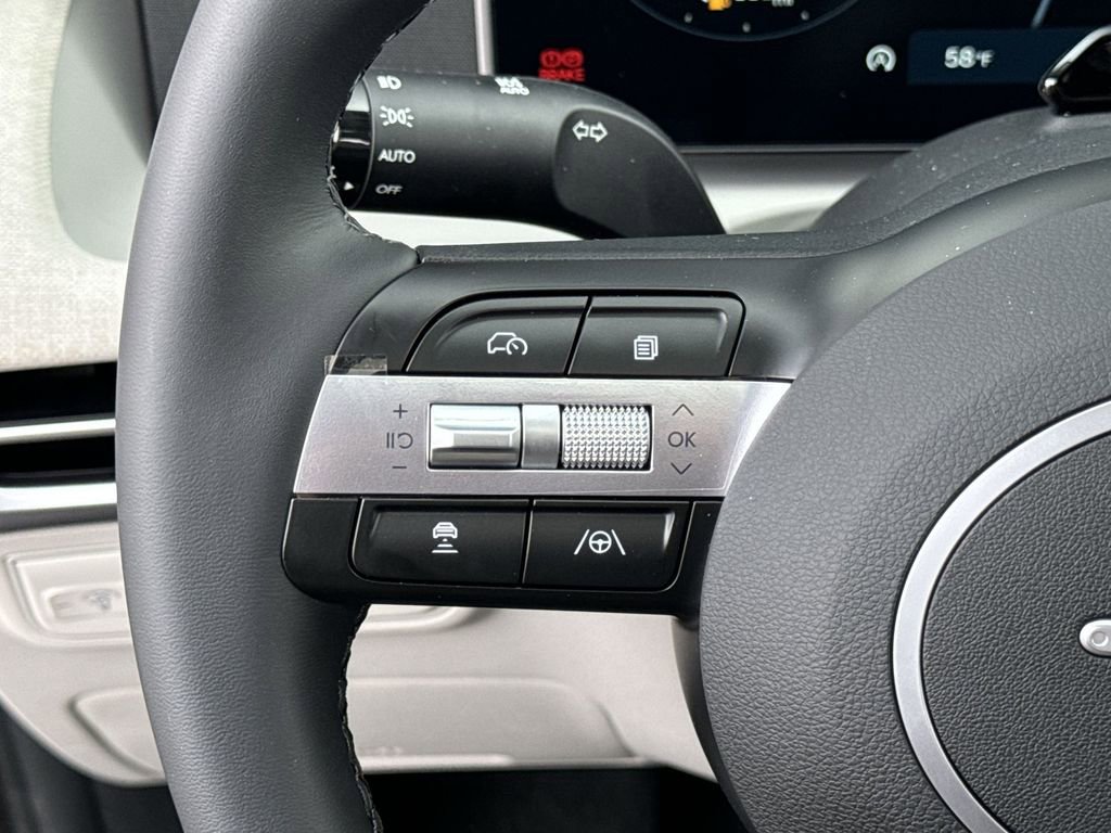 New 2025 Hyundai Tucson SEL image 15