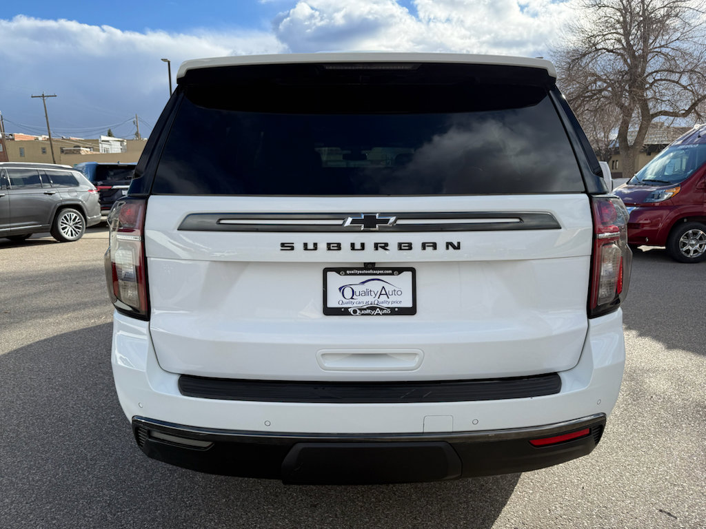 Used 2022 Chevrolet Suburban Z71 image 7