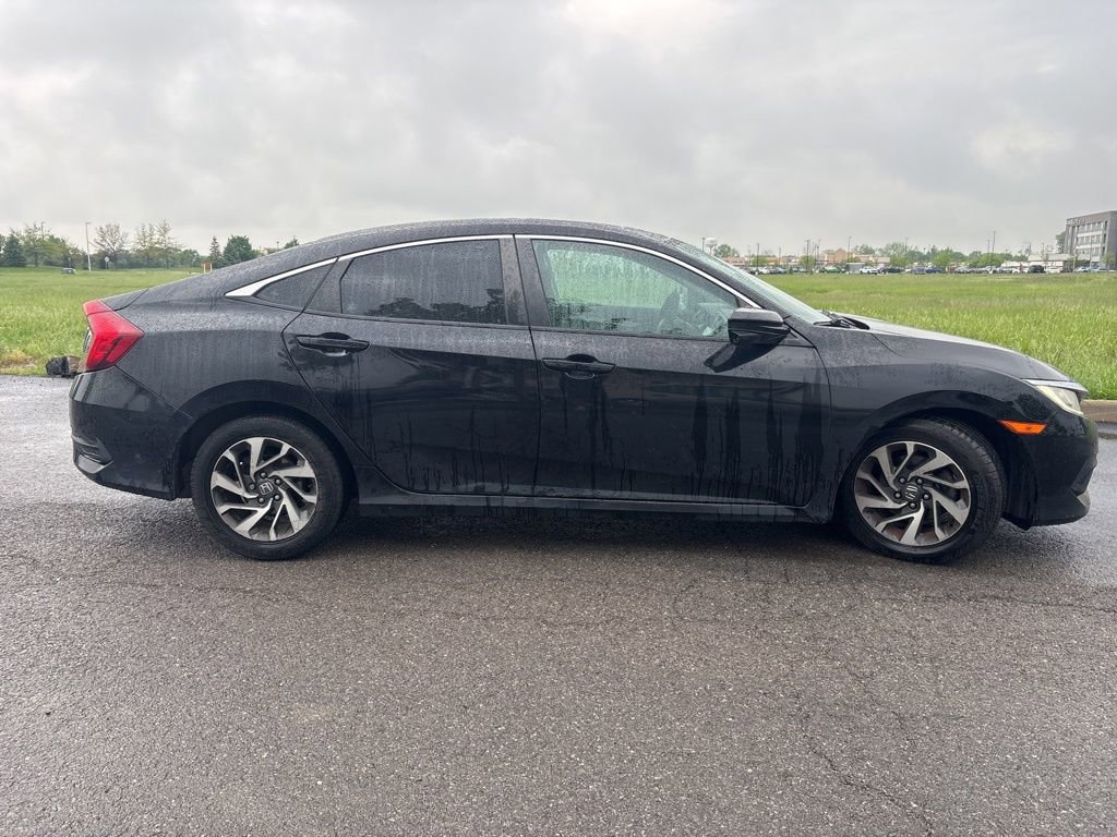 Used 2016 Honda Civic EX image 10