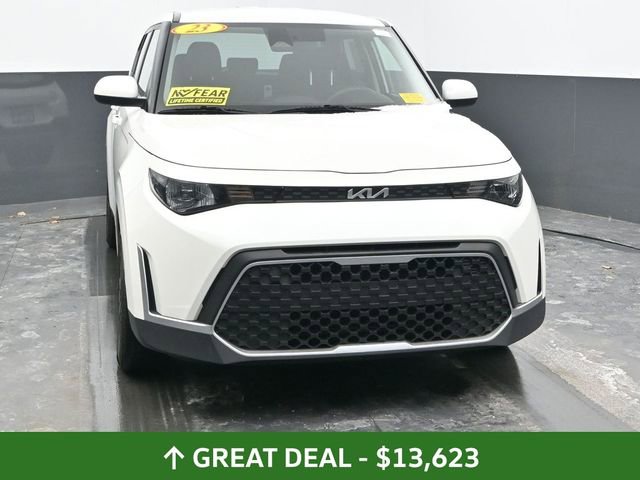 Used 2023 Kia Soul LX w/ Option Group 015 image 4