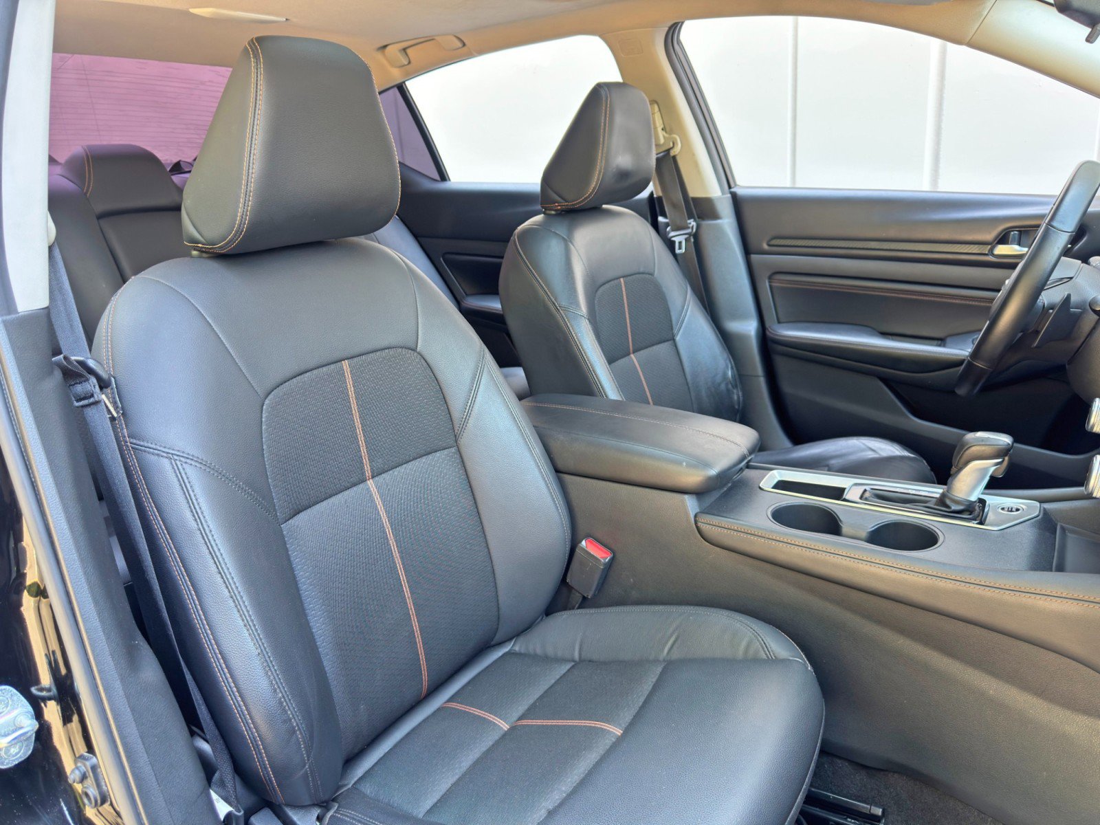 Used 2021 Nissan Altima 2.5 SR w/ SR Premium Package FWD image 32
