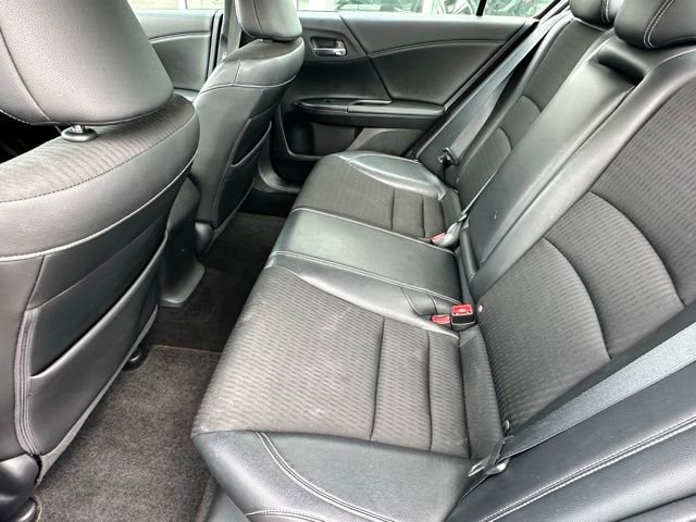 Used 2016 Honda Accord Sport image 7