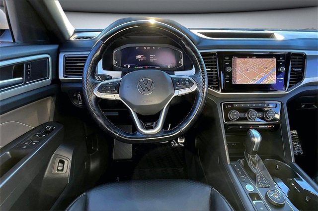 Used 2022 Volkswagen Atlas Cross Sport SEL R-Line image 8