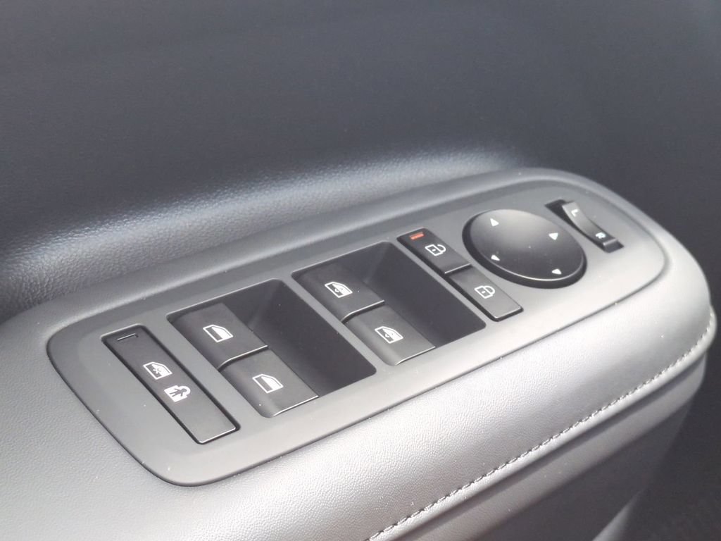 New 2026 Hyundai Santa Fe SEL AWD/4WD image 32