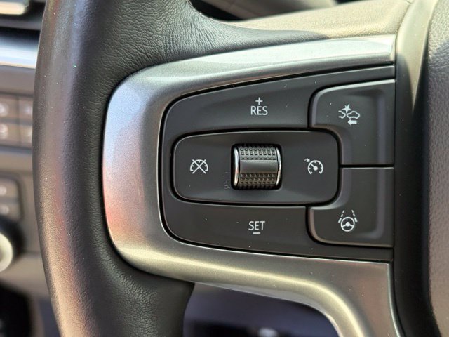 Used 2023 Chevrolet Tahoe Premier w/ Advanced Technology Package AWD/4WD image 17