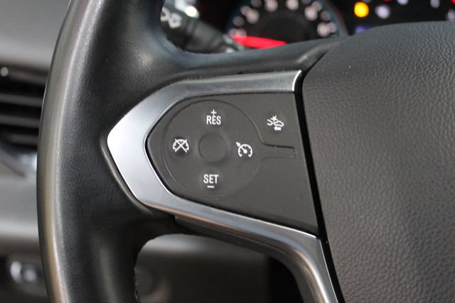 Used 2023 Chevrolet Traverse LT AWD/4WD image 15