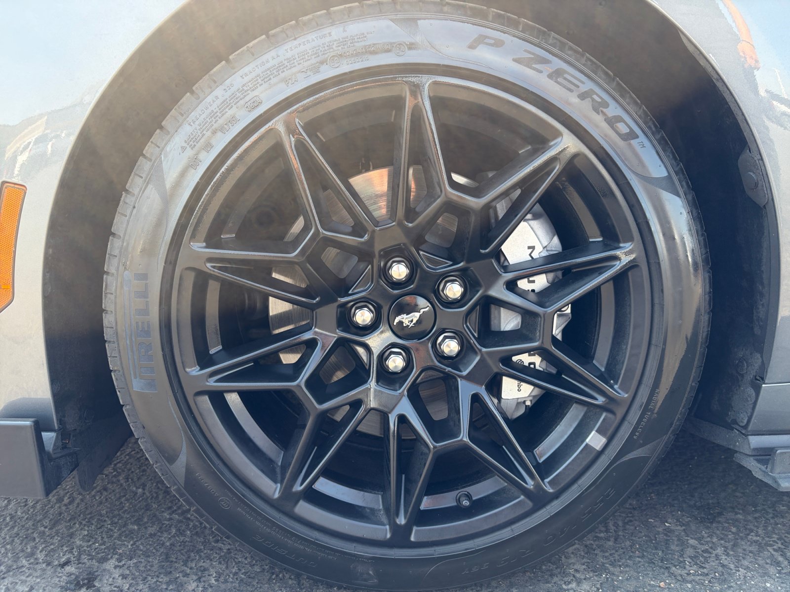 Used 2025 Ford Mustang GT Premium RWD image 31