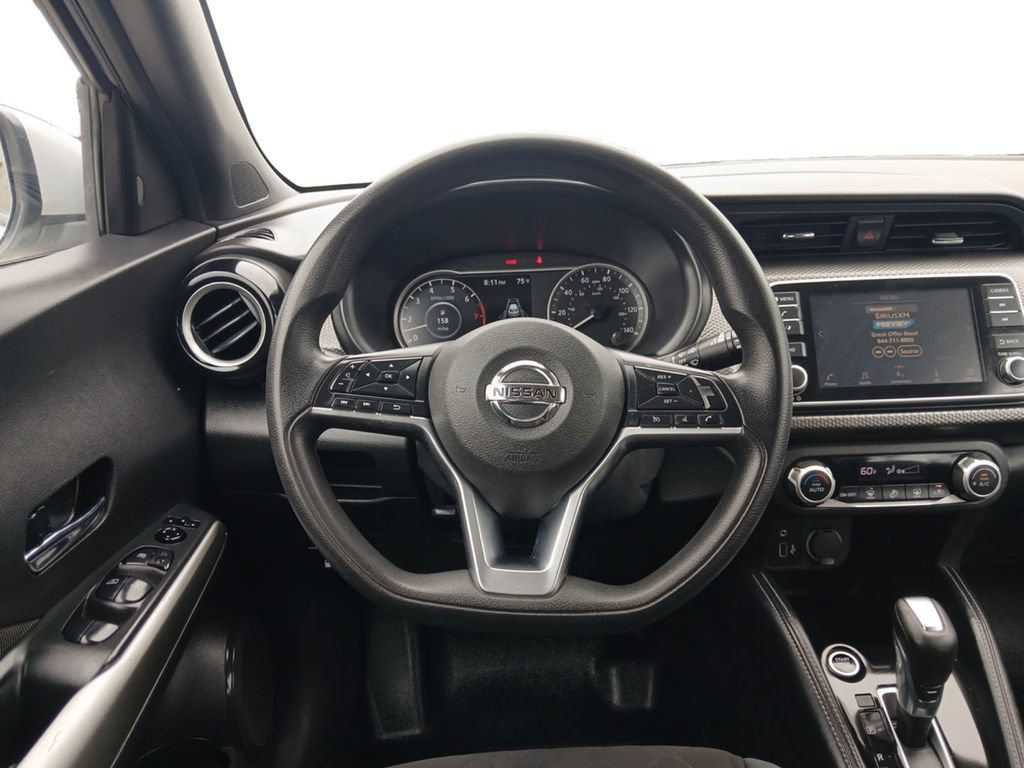 Used 2020 Nissan Kicks SV FWD image 12