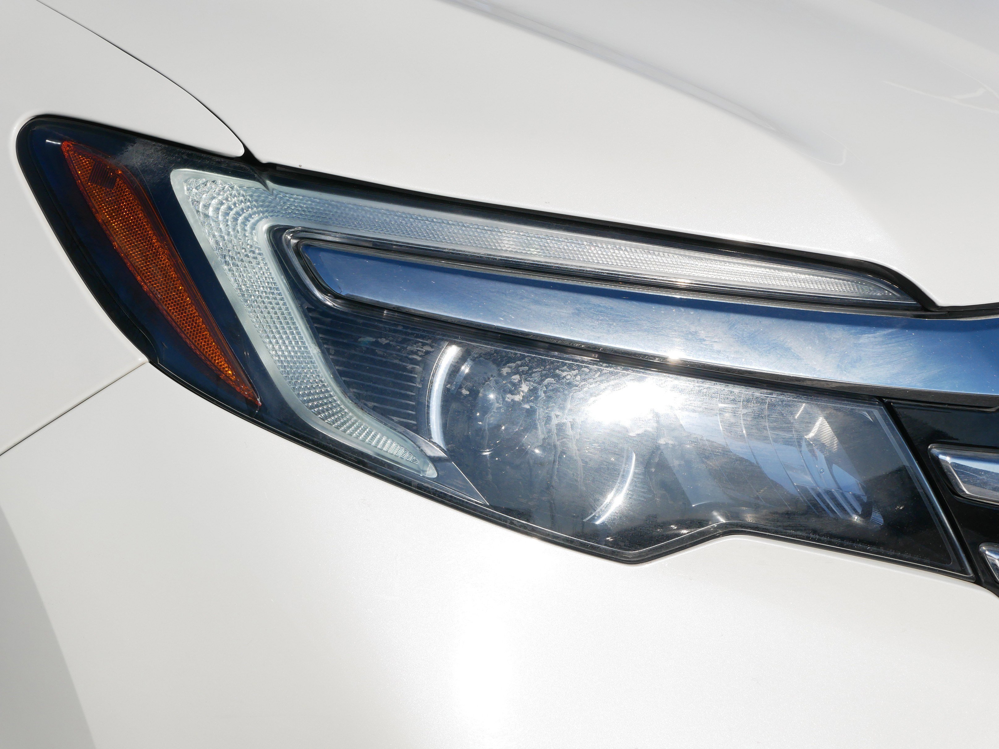 Used 2017 Honda Pilot Touring image 16