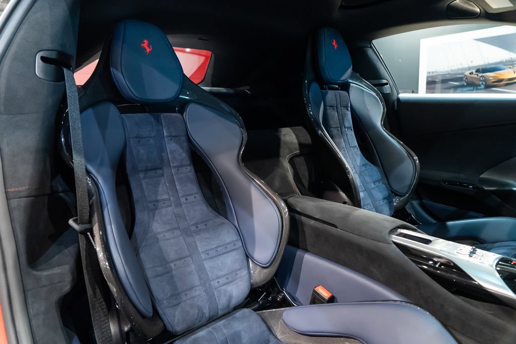 Certified 2025 Ferrari 12Cilindri RWD image 40