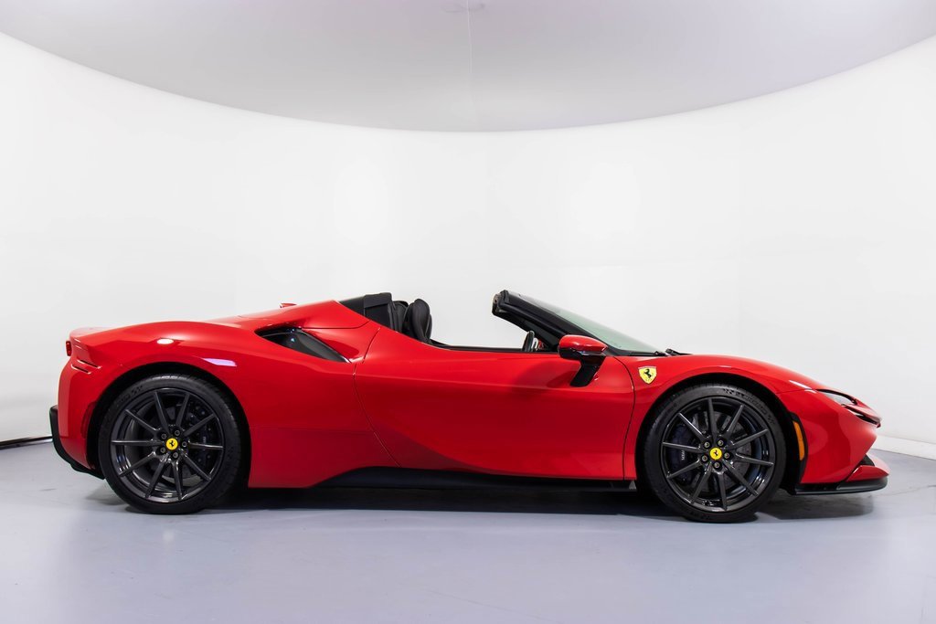 Certified 2022 Ferrari SF90 Spider image 3