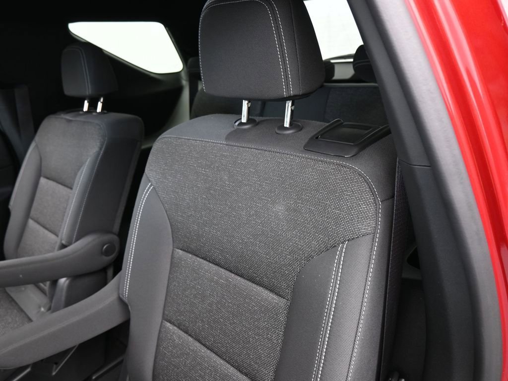 Used 2024 Chevrolet Traverse LT FWD image 33