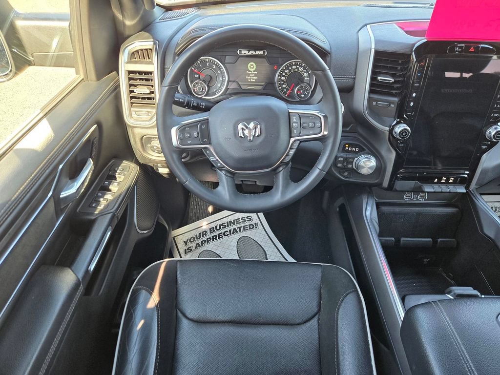 Used 2025 RAM 1500 Laramie AWD/4WD image 13