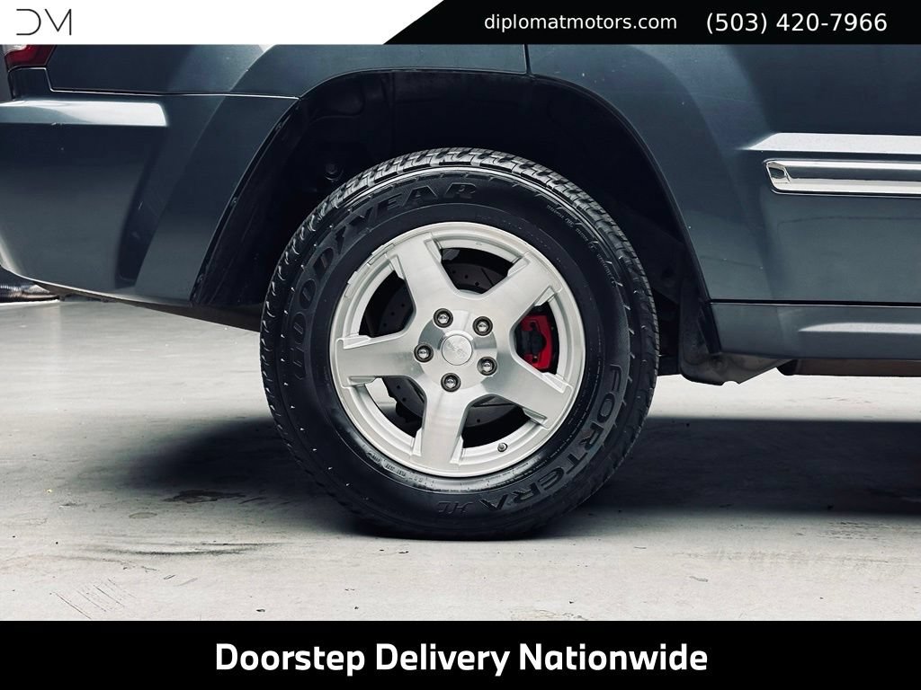 Used 2007 Jeep Grand Cherokee Limited w/ Trailer Tow Group IV AWD/4WD image 44