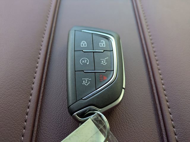New 2026 Cadillac Escalade Luxury w/ LPO, Radiant Package AWD/4WD image 37