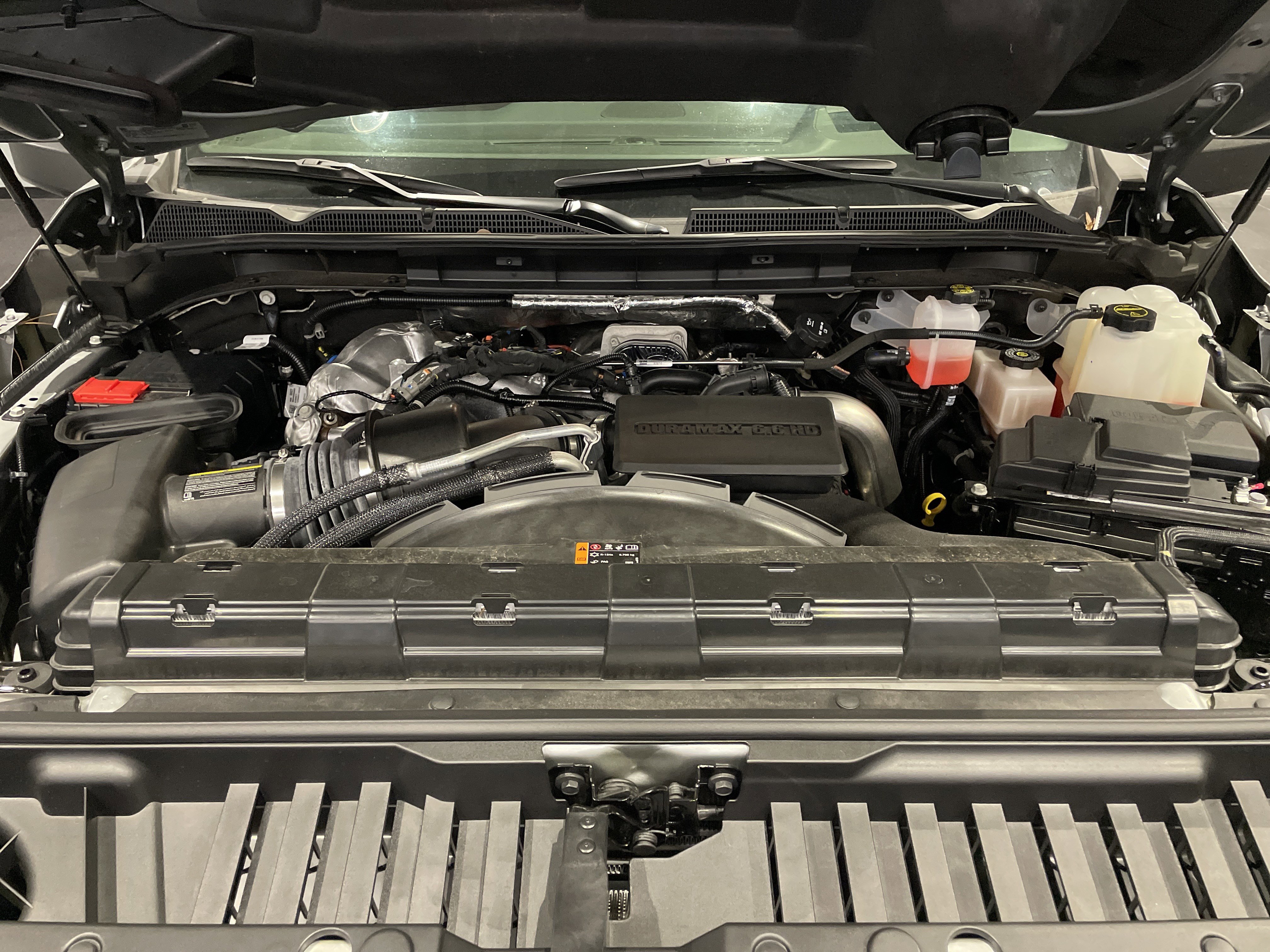 Used 2025 GMC Sierra 2500 Denali Ultimate image 42