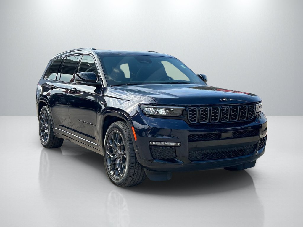 Used 2024 Jeep Grand Cherokee L Summit AWD/4WD image 3