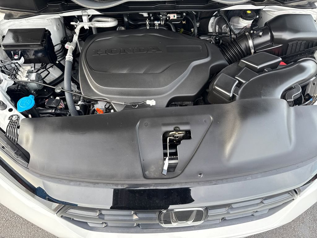 Used 2025 Honda Odyssey Sport-L image 26