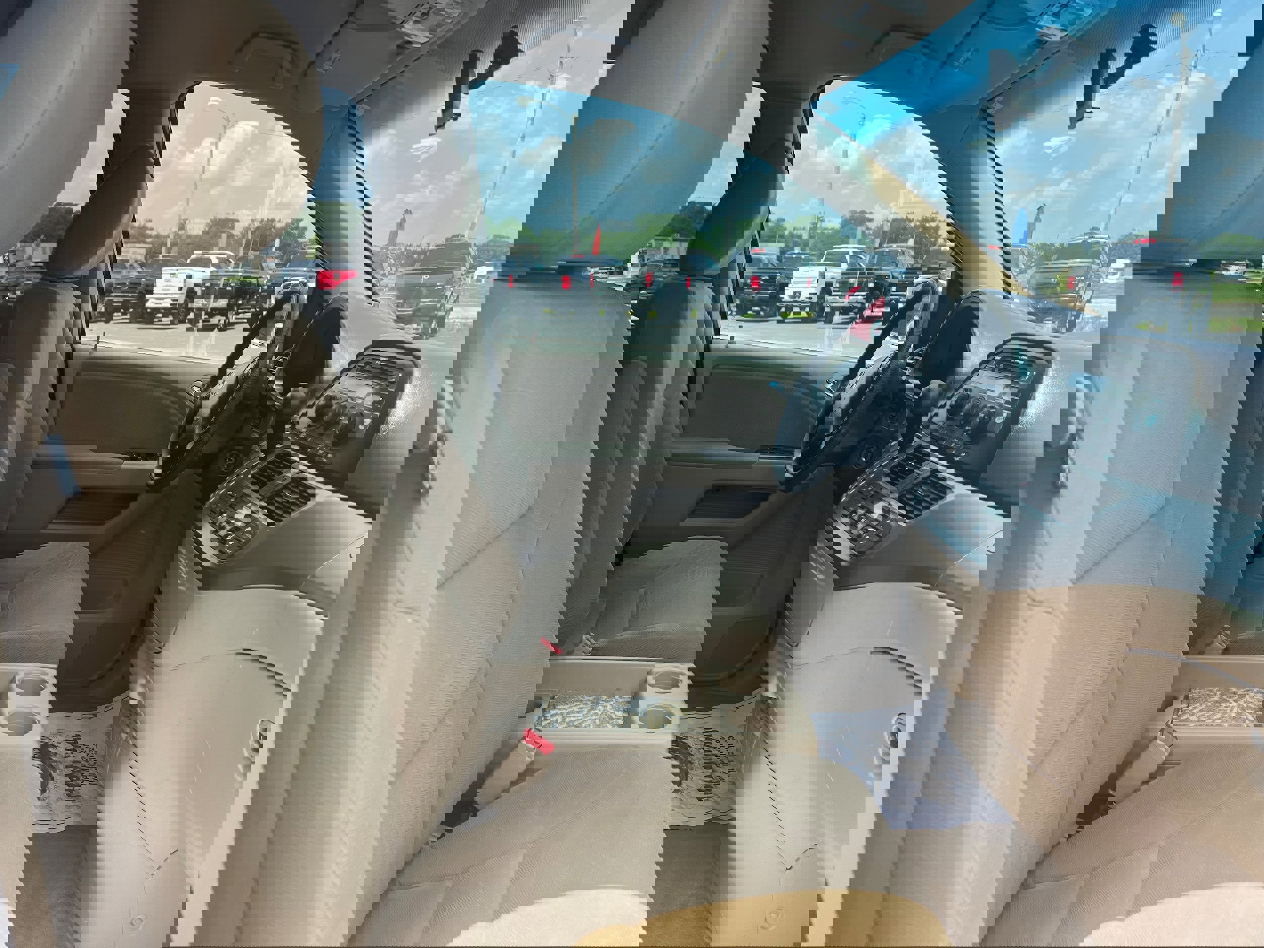 Used 2010 Honda Odyssey EX image 17