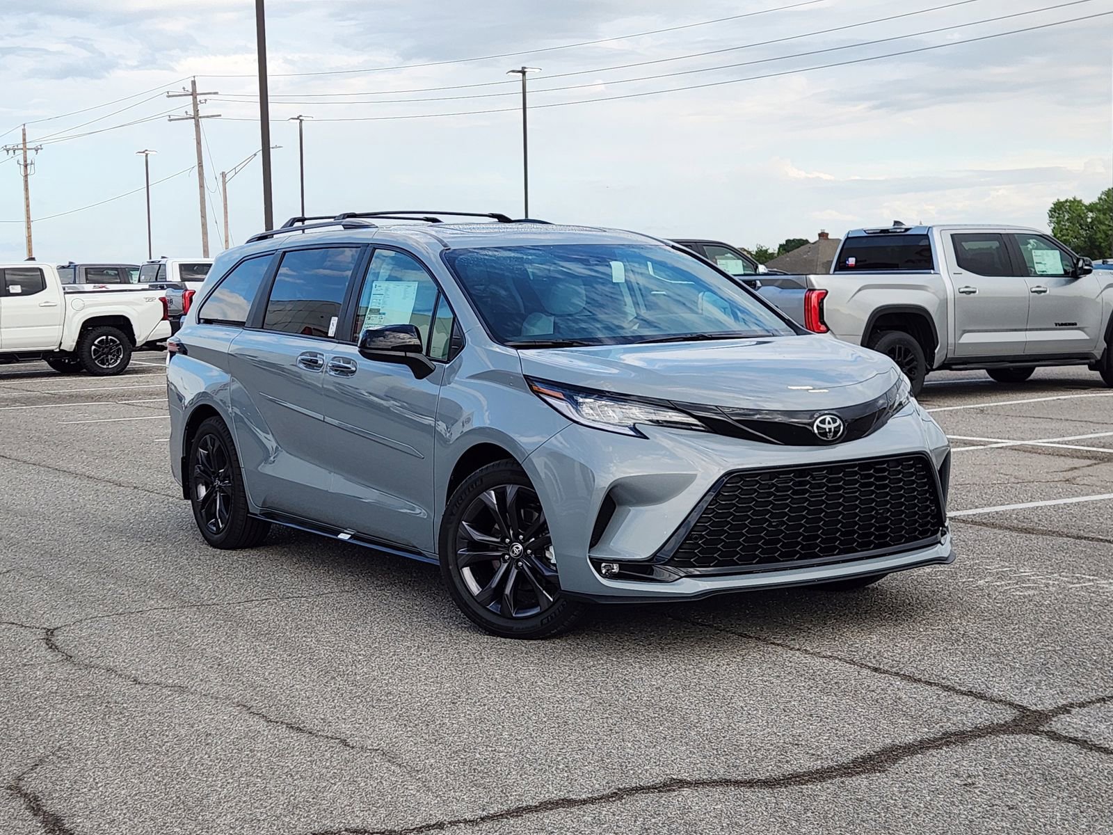 New 2026 Toyota Sienna XSE