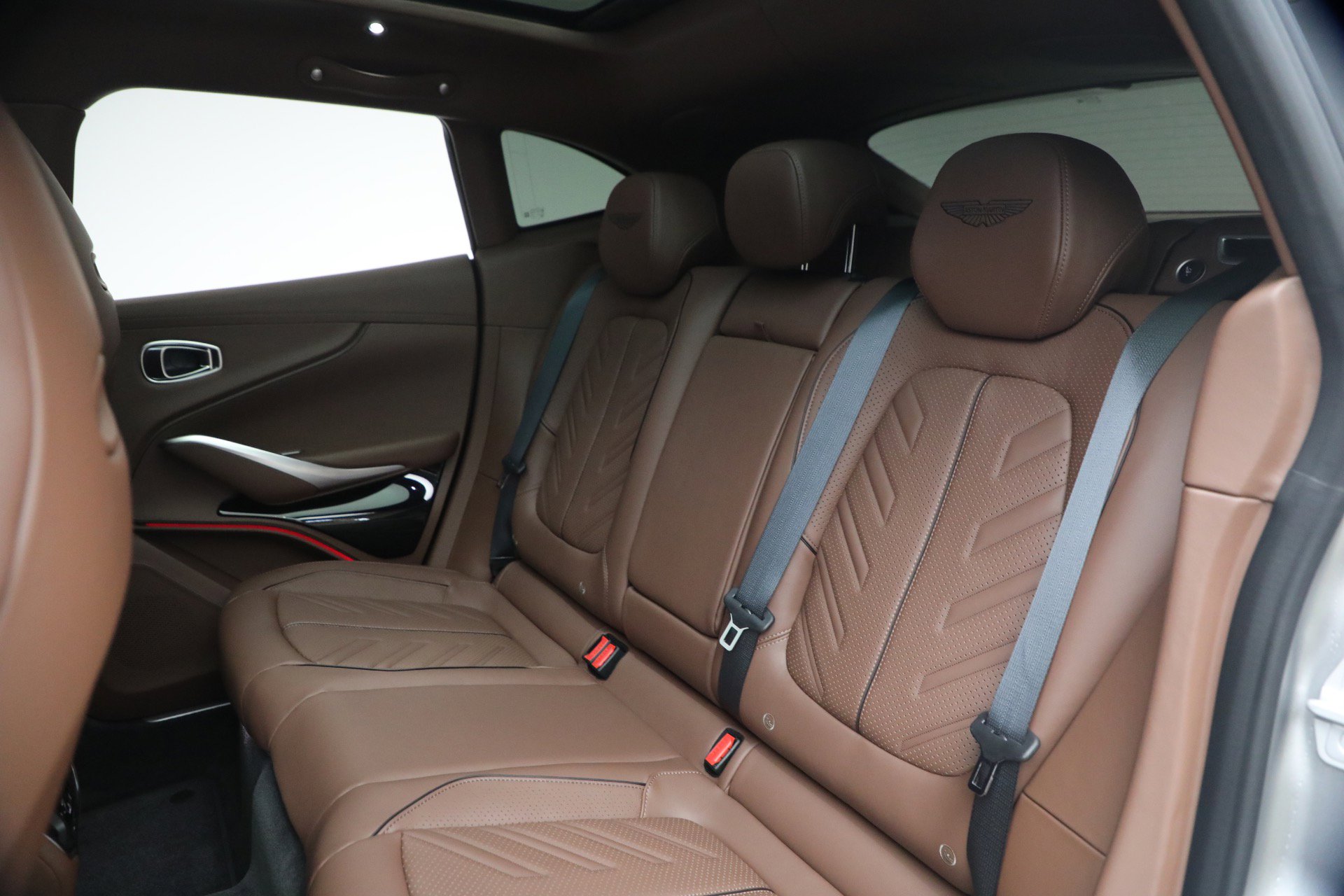 New 2026 Aston Martin DBX S AWD/4WD image 23