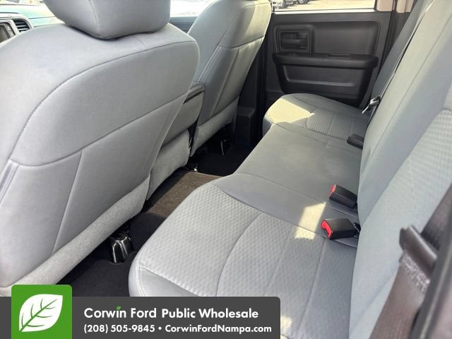 Used 2015 RAM 1500 Express RWD image 26