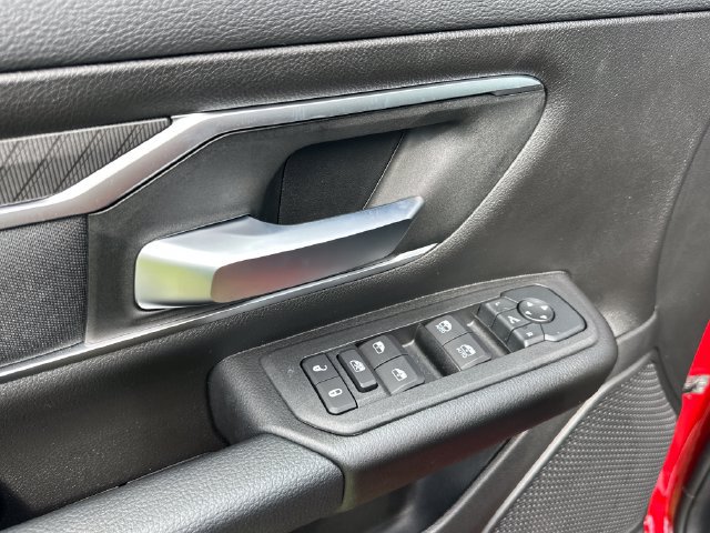 New 2027 RAM 1500 4x4 Crew Cab image 14