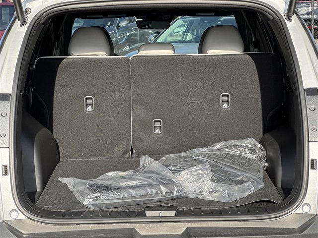 New 2025 Hyundai Tucson Limited image 18