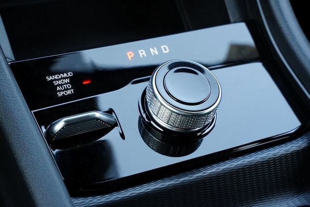 Certified 2025 Jeep Grand Cherokee Limited w/ Luxury Tech Group II image 25