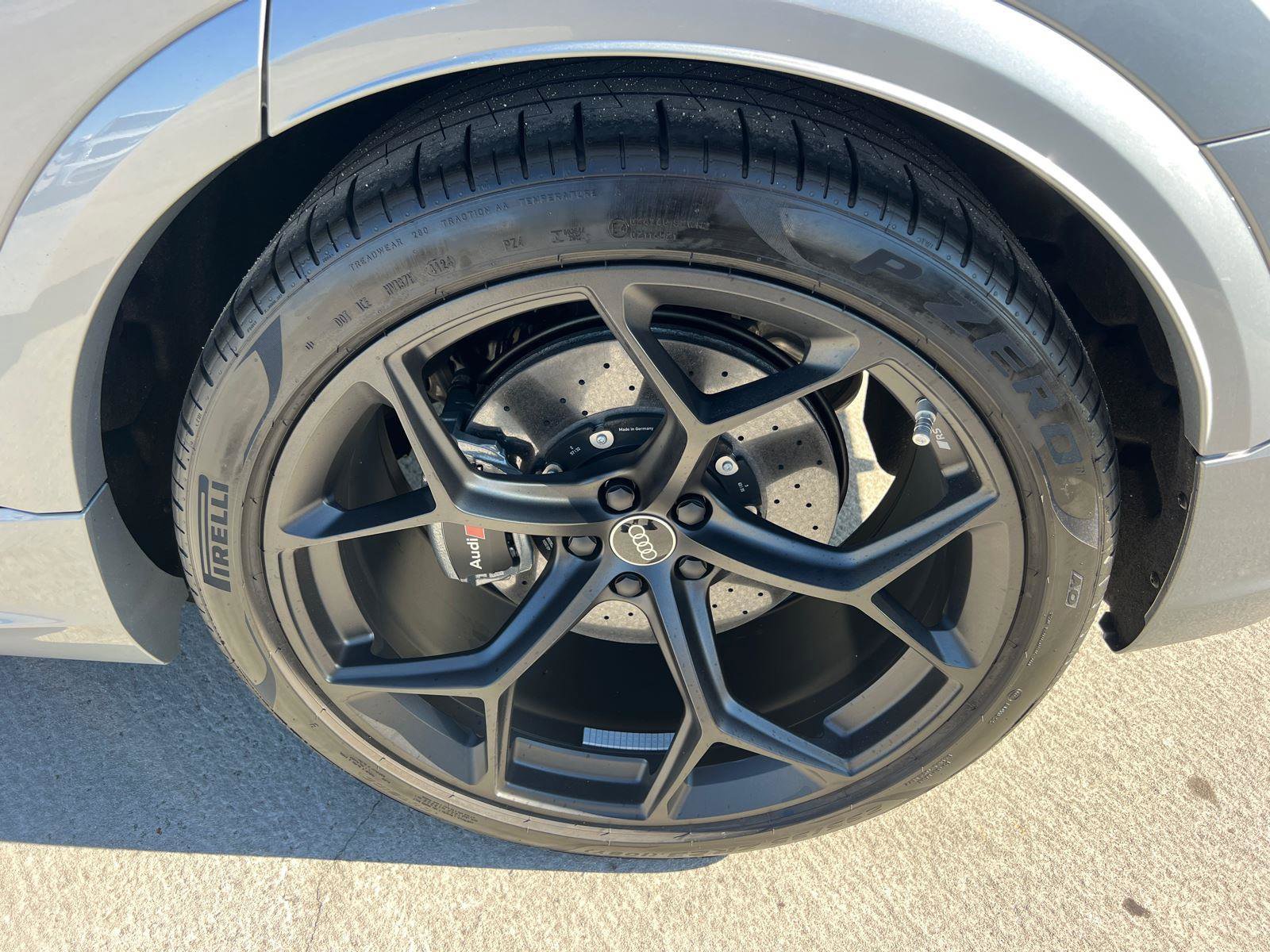 Used 2025 Audi RS Q8 performance image 20