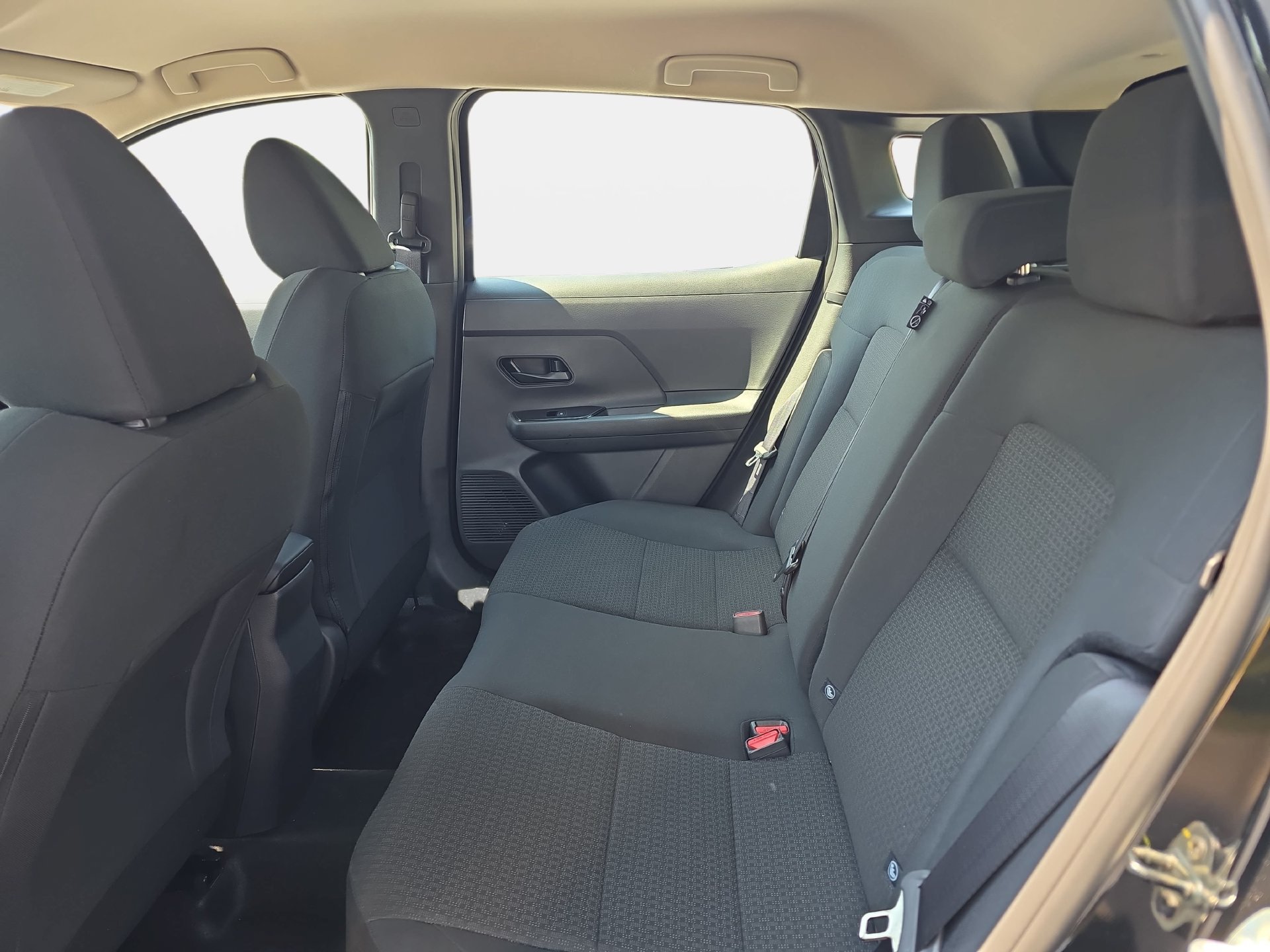 New 2027 Nissan Kicks S FWD image 13