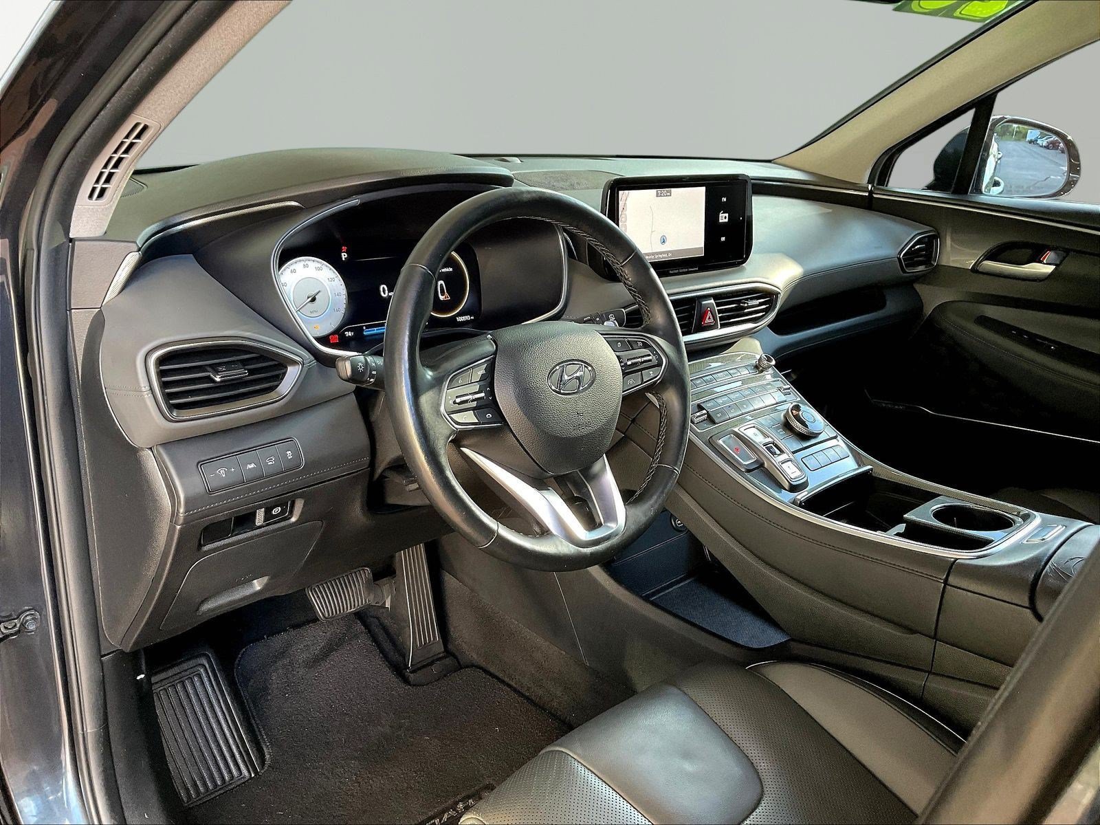 Used 2023 Hyundai Santa Fe Limited AWD/4WD image 16