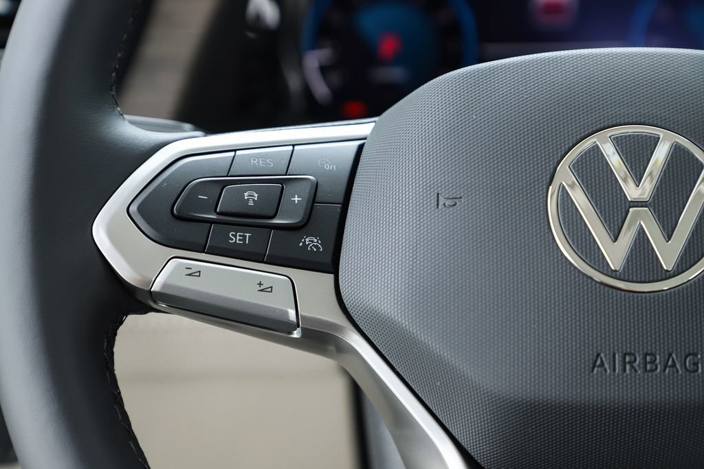 New 2026 Volkswagen Atlas SEL Premium R-Line image 21