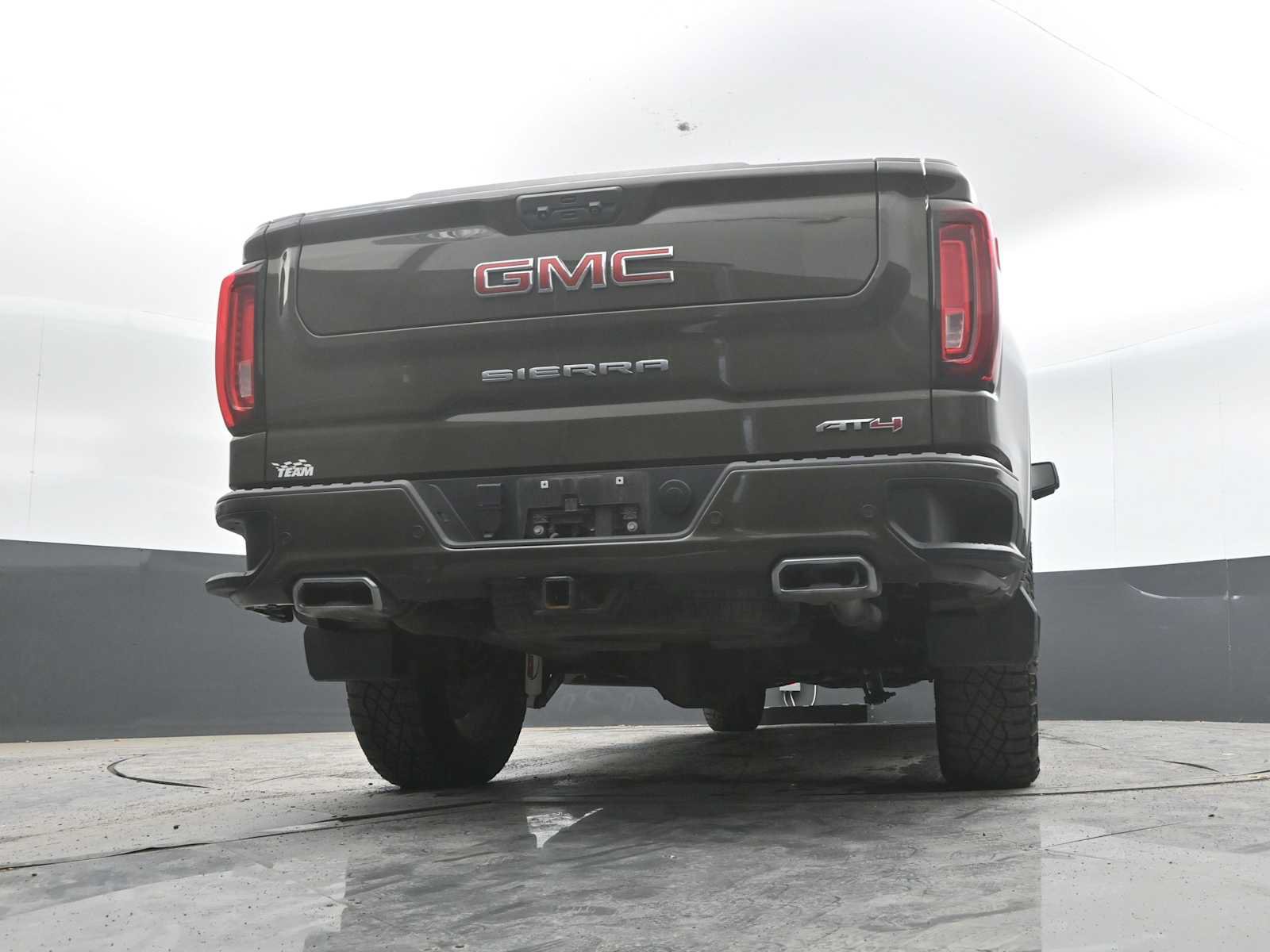 Used 2023 GMC Sierra 1500 AT4 w/ AT4 Premium Package AWD/4WD image 46