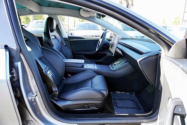 Used 2025 Tesla Model 3 Performance AWD/4WD image 12
