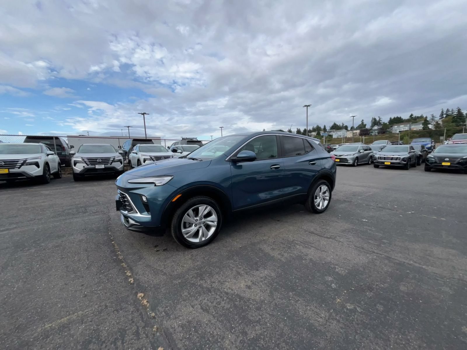 Used 2026 Buick Encore GX Preferred AWD/4WD image 7
