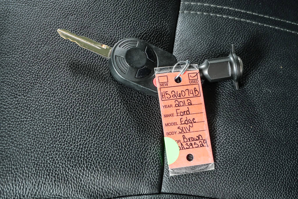 Used 2012 Ford Edge SE FWD image 36
