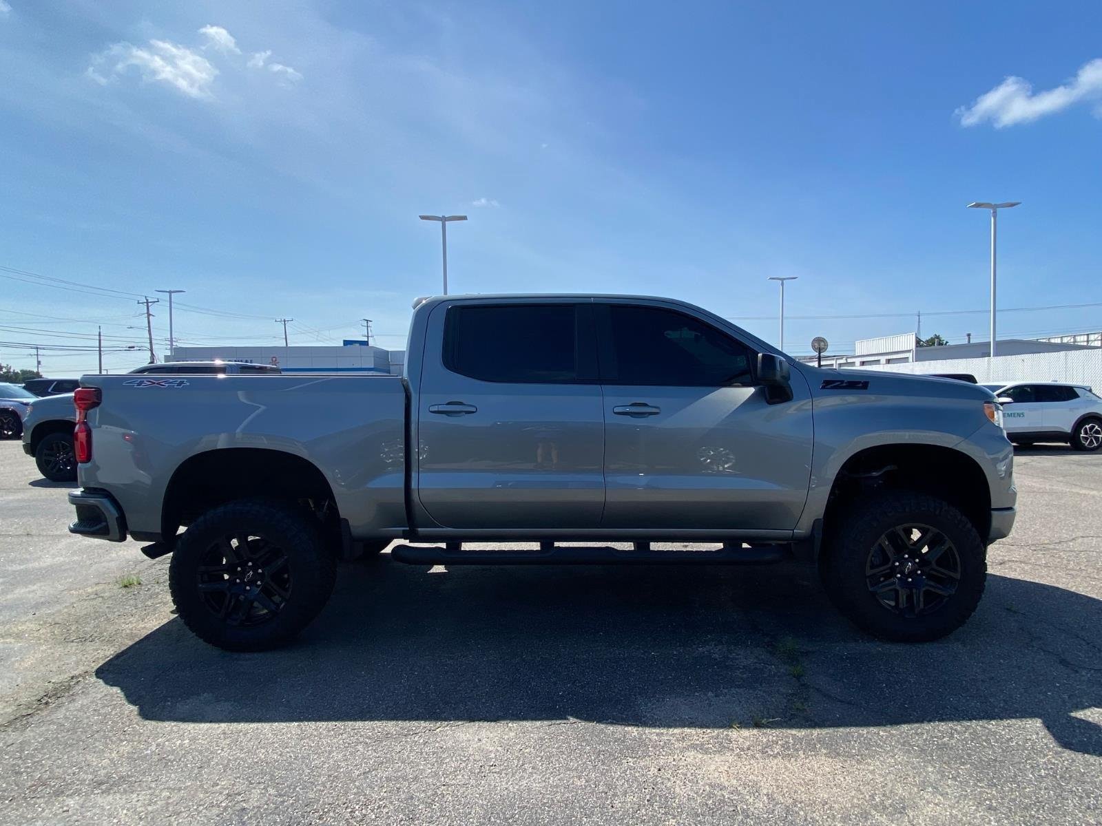 Certified 2024 Chevrolet Silverado 1500 RST w/ Protection Package AWD/4WD image 3