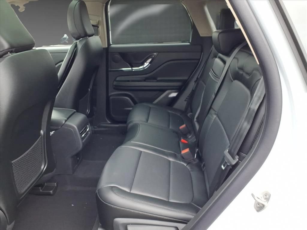 New 2026 Lincoln Corsair Grand Touring AWD/4WD image 5