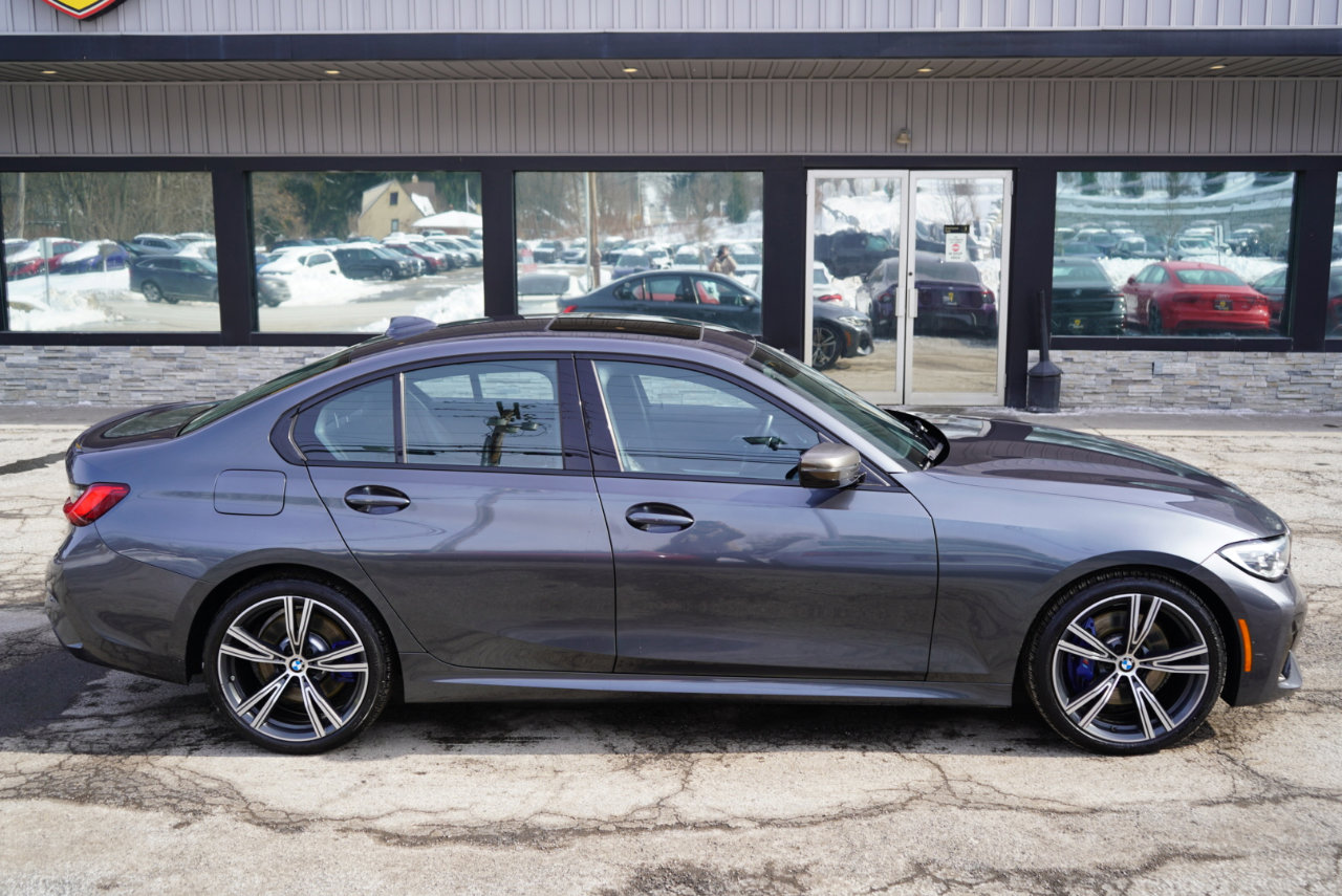 Used 2020 BMW M340i xDrive w/ Premium Package image 4