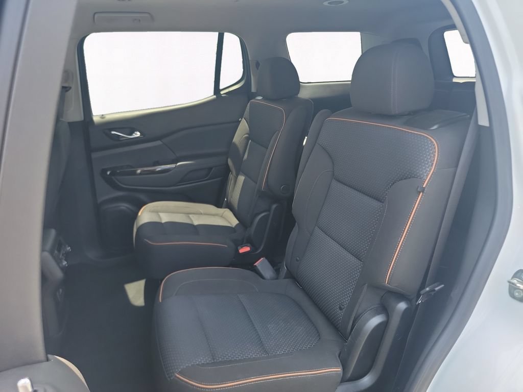 Used 2023 GMC Acadia AT4 AWD/4WD image 13