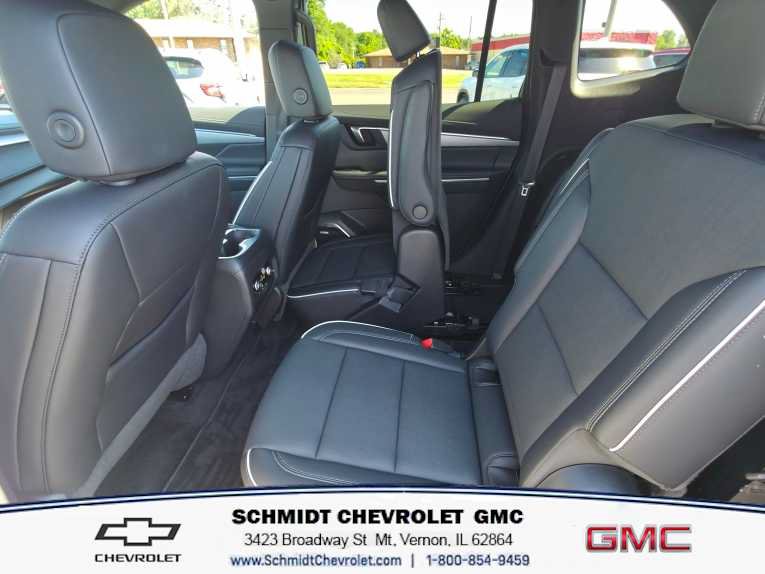 Used 2026 Buick Enclave Preferred FWD image 12